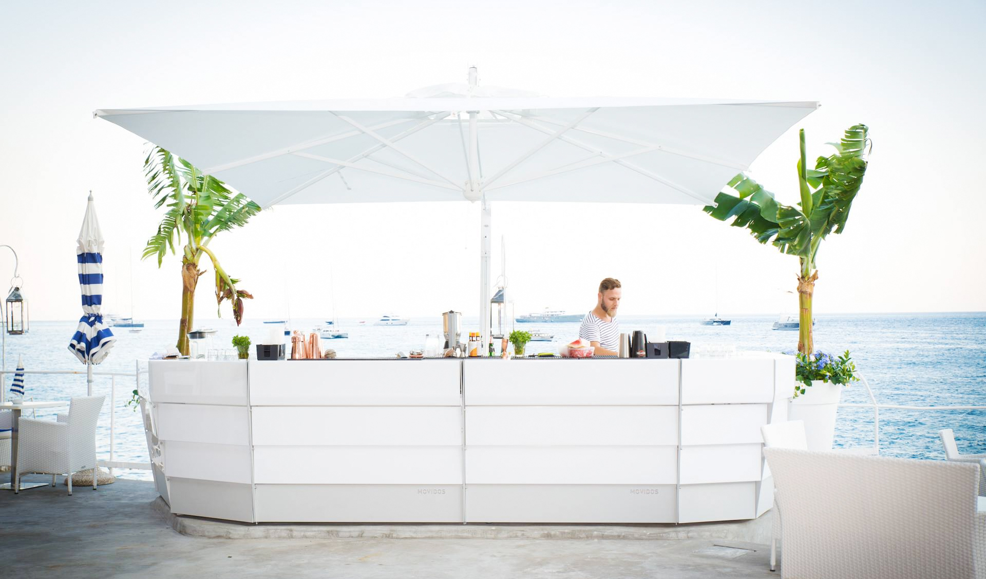 MOVIBAR bancone bar professionale da esterno per hotel ristoranti lidi e strutture ricettive.jpg